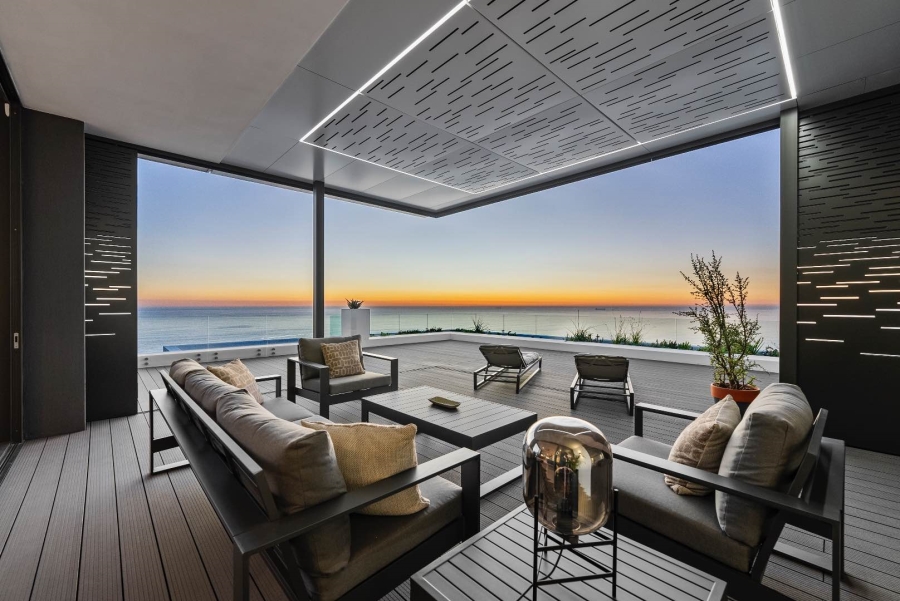 To Let 1 Bedroom Property for Rent in Bantry Bay Western Cape
